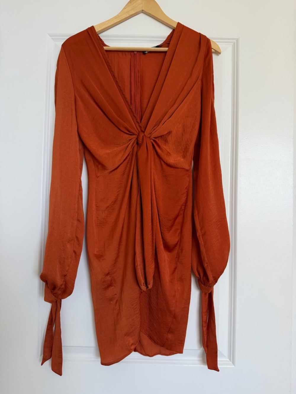 PrettyLittleThing Rust Tie-Front Long Sleeve Dress